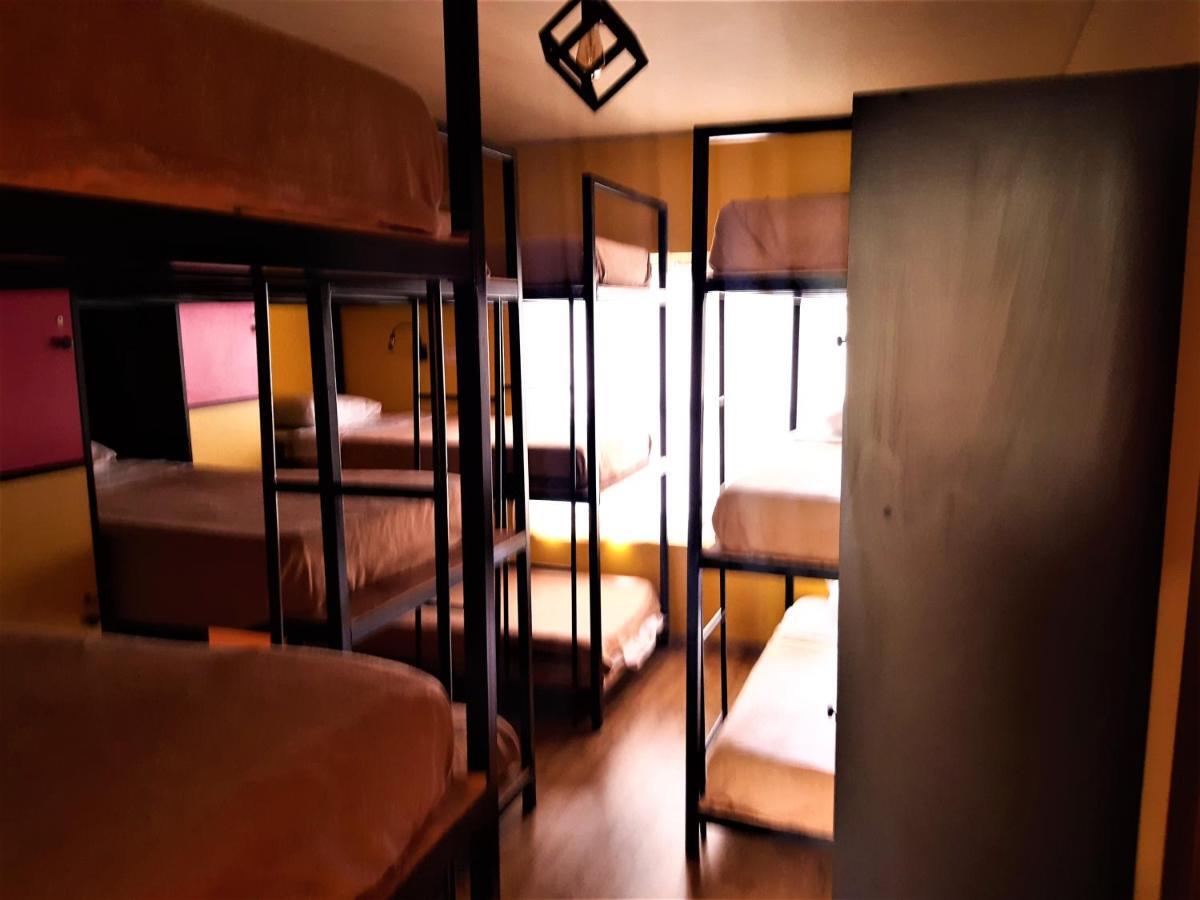 Happy Tree Hostel Peru Lima Eksteriør billede